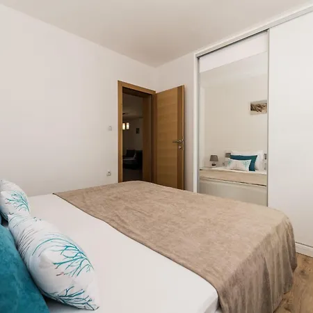 Kovacevic 3 By Interhome * 维尔