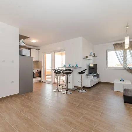 Apartment Kovacevic 3 By Interhome Vir